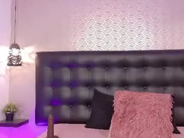Chaturbate Best live sex cam show of naiaramasson_