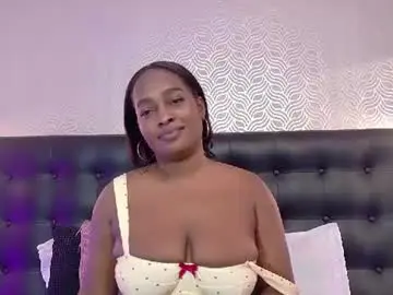 Chaturbate Free Porn Cam of naiaramasson_