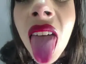 Chaturbate Free Porn Cam of camila_beltran_t