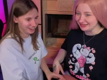 Chaturbate Watch Live Sex Cams of _lovelylove_