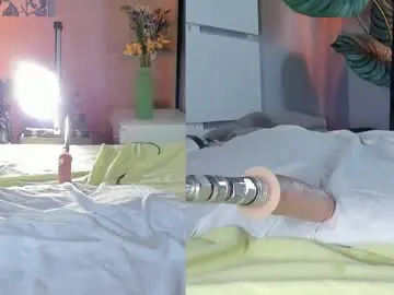 Chaturbate Watch Live Sex Cams of lola__martinez_