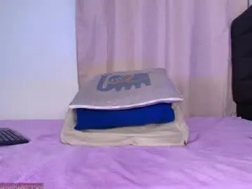 Chaturbate Free Live Porn of mia_depp