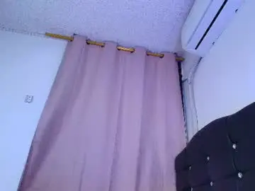 Chaturbate Live Sex of mia_depp