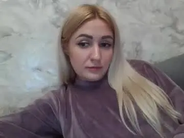 Chaturbate Live Sex Cam of analqueen2024