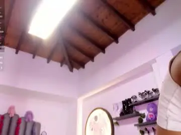 Chaturbate Adult Video Chat of polett_amaranta