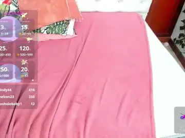 Chaturbate Watch Live Sex Cams of andrea_williams24