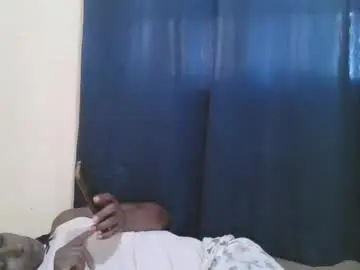 Chaturbate Live Sex Cam of naughty_slender2