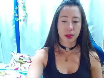 Chaturbate Adult Video Chat of gia_leinn