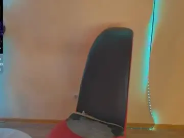 Chaturbate Live Sex Cam of monikate_