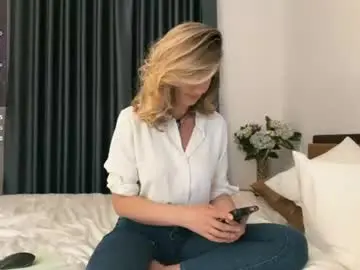 Chaturbate Free Live Porn of monikate_