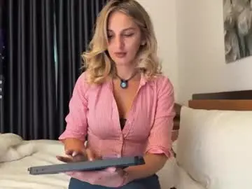 Chaturbate Sex Cam of monikate_