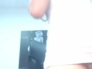 Chaturbate Watch Live Sex Cams of camille_diaz19