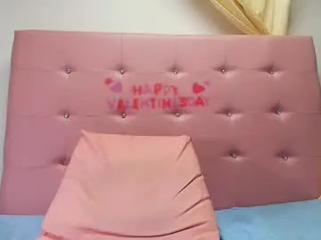 Chaturbate Live Sex Cam of hazel_kataleya