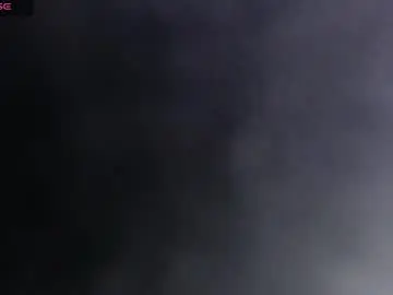 Chaturbate Adult Video Chat of miahlove3x