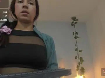 Chaturbate Free Live Porn of luci_ramirez