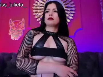 Chaturbate Watch Live Sex Cams of julieta_russell