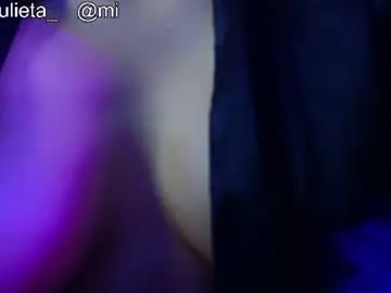Chaturbate Sex Cam of julieta_russell