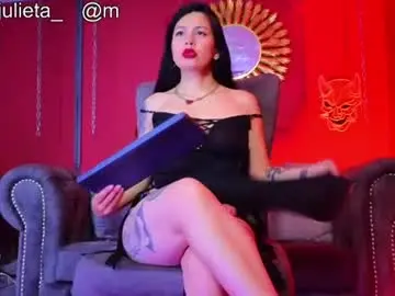 Chaturbate Sex Cam of julieta_russell