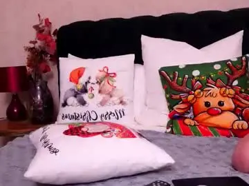 Chaturbate Live Sex Cam of mystiquerosee