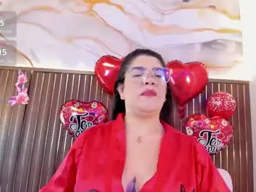 Chaturbate Best live sex cam show of roxie_ns