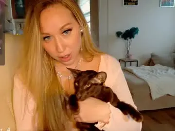 Chaturbate Live Sex of _mari_