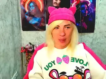 Chaturbate Watch Live Sex Cams of alinafrey_