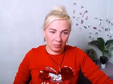 Chaturbate Watch Live Sex Cams of alinafrey_