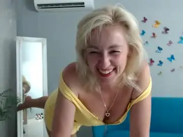 Chaturbate Watch Live Sex Cams of blondy_mom