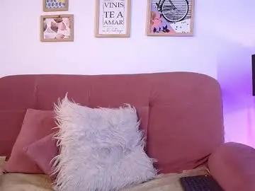 Chaturbate Live Sex Cam of karina2smith