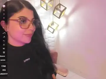 Chaturbate Live Sex Cam of melaniegrayx