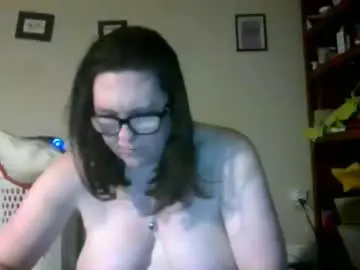 Chaturbate Live Sex Cam of fuzzypeaches87