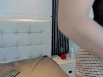 Chaturbate Free Porn Cam of isisnoir