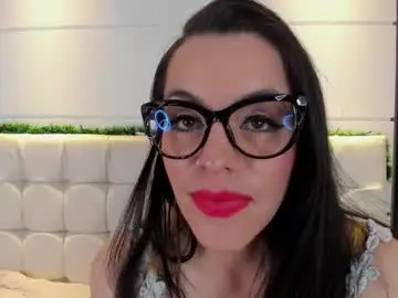 Chaturbate Sex Chat of isisnoir