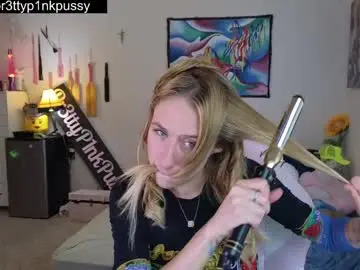 Chaturbate Nude Webcam of pr3ttyp1nkpussy