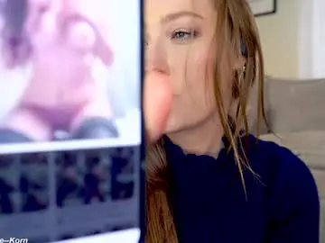 Chaturbate Free Porn Cam of x_lily_x
