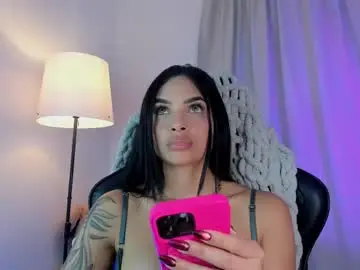 Chaturbate Watch Live Sex Cams of miaagomez