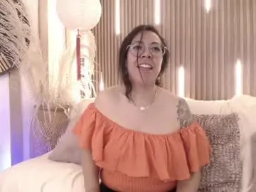 Chaturbate Adult Video Chat of velvet_curly