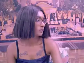 Chaturbate Live Sex Cam of indianrebel4u2luv