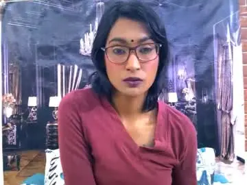 Chaturbate Live Sex Cam of indianrebel4u2luv