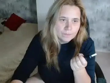 Chaturbate Sex Cam of adelinalawson