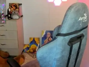 Chaturbate Adult Video Chat of aqua_emilly