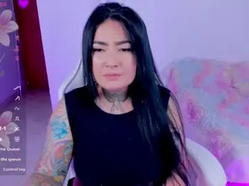 Chaturbate Watch Live Sex Cams of heey_kitty