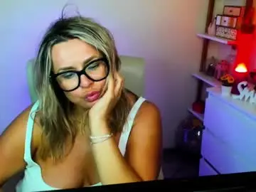 Chaturbate Best live sex cam show of luxxx_diana