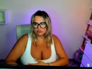 Chaturbate Watch Live Sex Cams of luxxx_diana