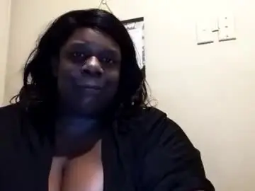 Chaturbate Free Porn Cam of robertswhitney52