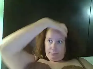 Chaturbate Adult Video Chat of goddessmilfcrysyal