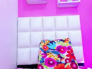 Chaturbate Live Sex Cam of luna_ebony69