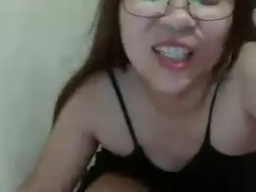 Chaturbate Best live sex cam show of misschantal24