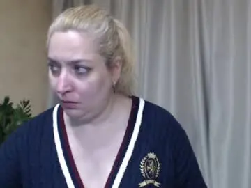 Chaturbate Live Sex Cam of ohsweetiren