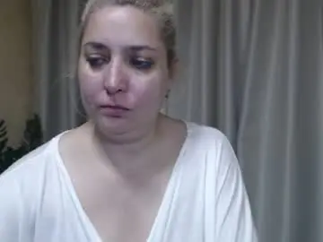 Chaturbate Live Sex Cam of ohsweetiren